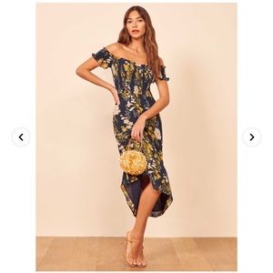 *SOLD* Reformation Murphy Dress! NWT